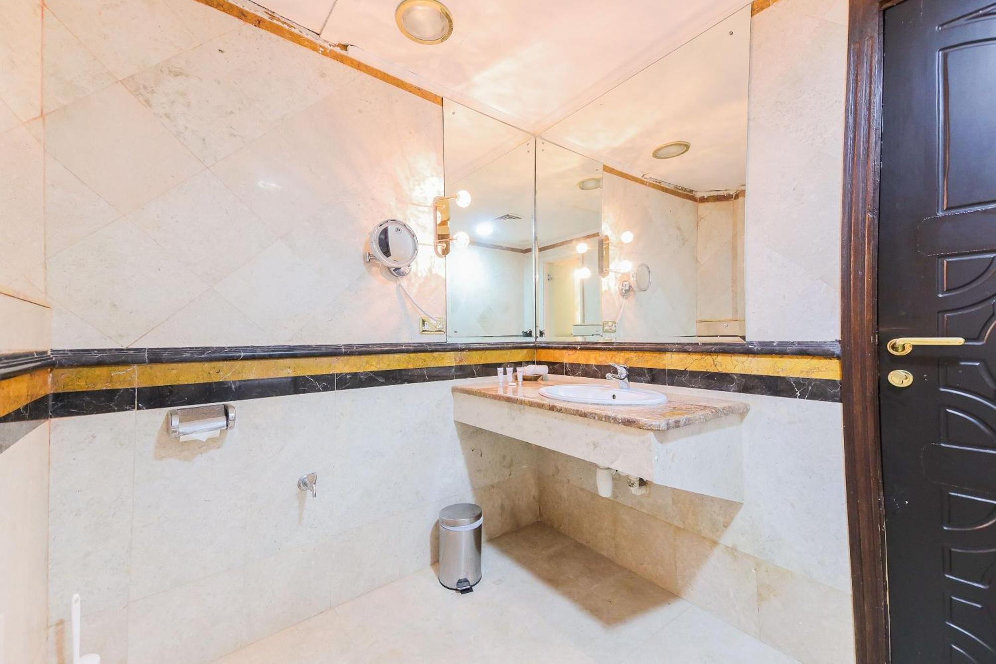 Apartment Oyo 154 Bait Al Marmar Suhar